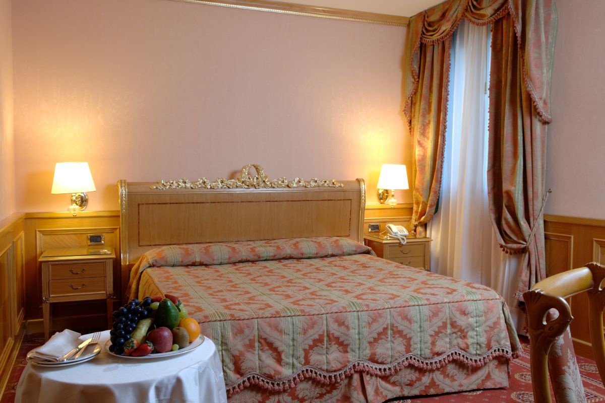 Habitación doble superior uso individual Hotel Andreola central Milán Habitación doble superior uso individual Hotel Andreola central Milán