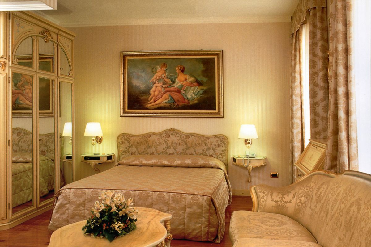 Junior suite Hotel Andreola central Milán Junior suite Hotel Andreola central Milán