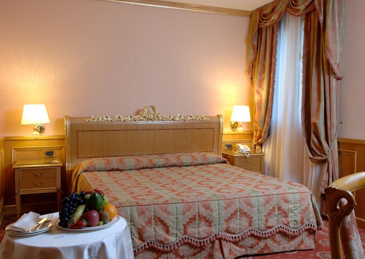 Habitación doble superior uso individual Hotel Andreola central Milán Habitación doble superior uso individual Hotel Andreola central Milán