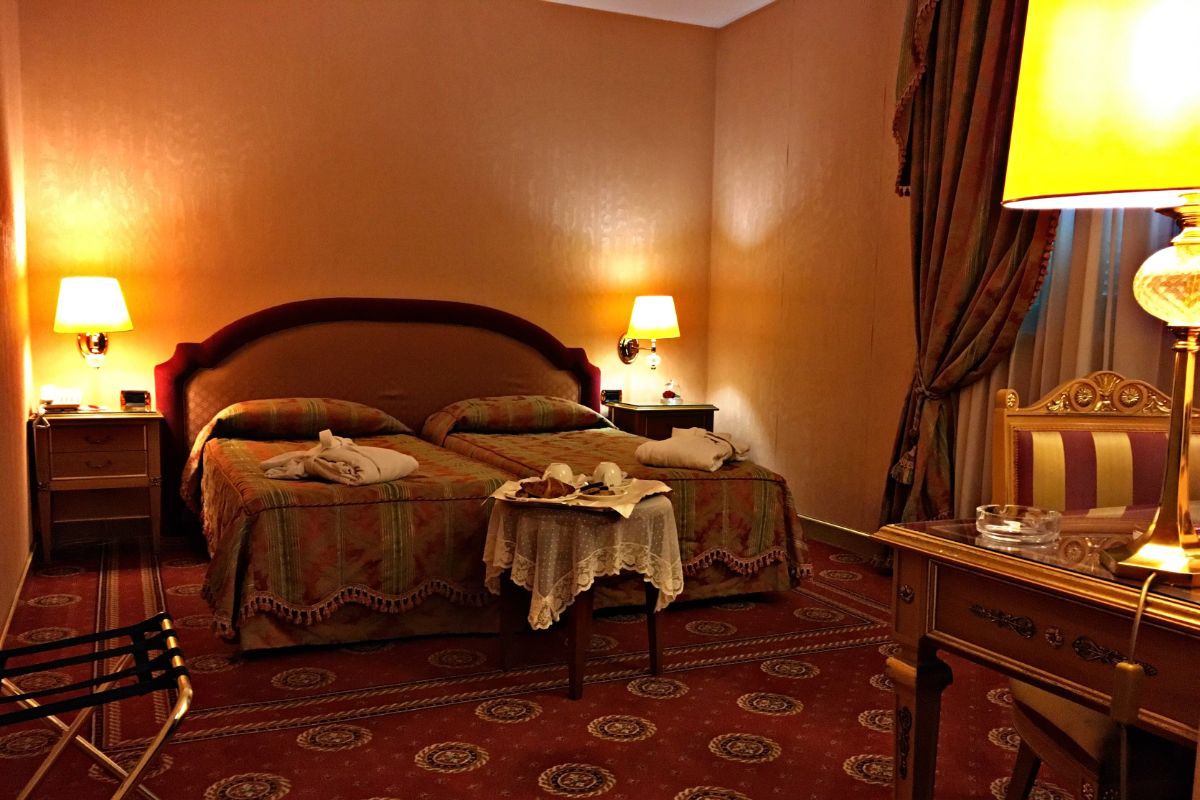Habitación twin superior Hotel Andreola central Milán Habitación twin superior Hotel Andreola central Milán