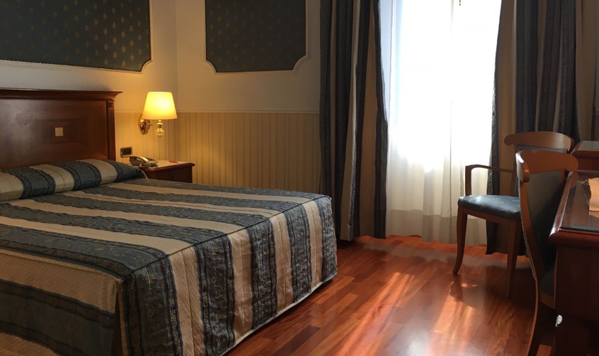 Habitación doble superior uso individual Hotel Andreola central Milán Habitación doble superior uso individual Hotel Andreola central Milán